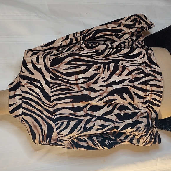 Carole Little Jacket - Picture 3 of 5